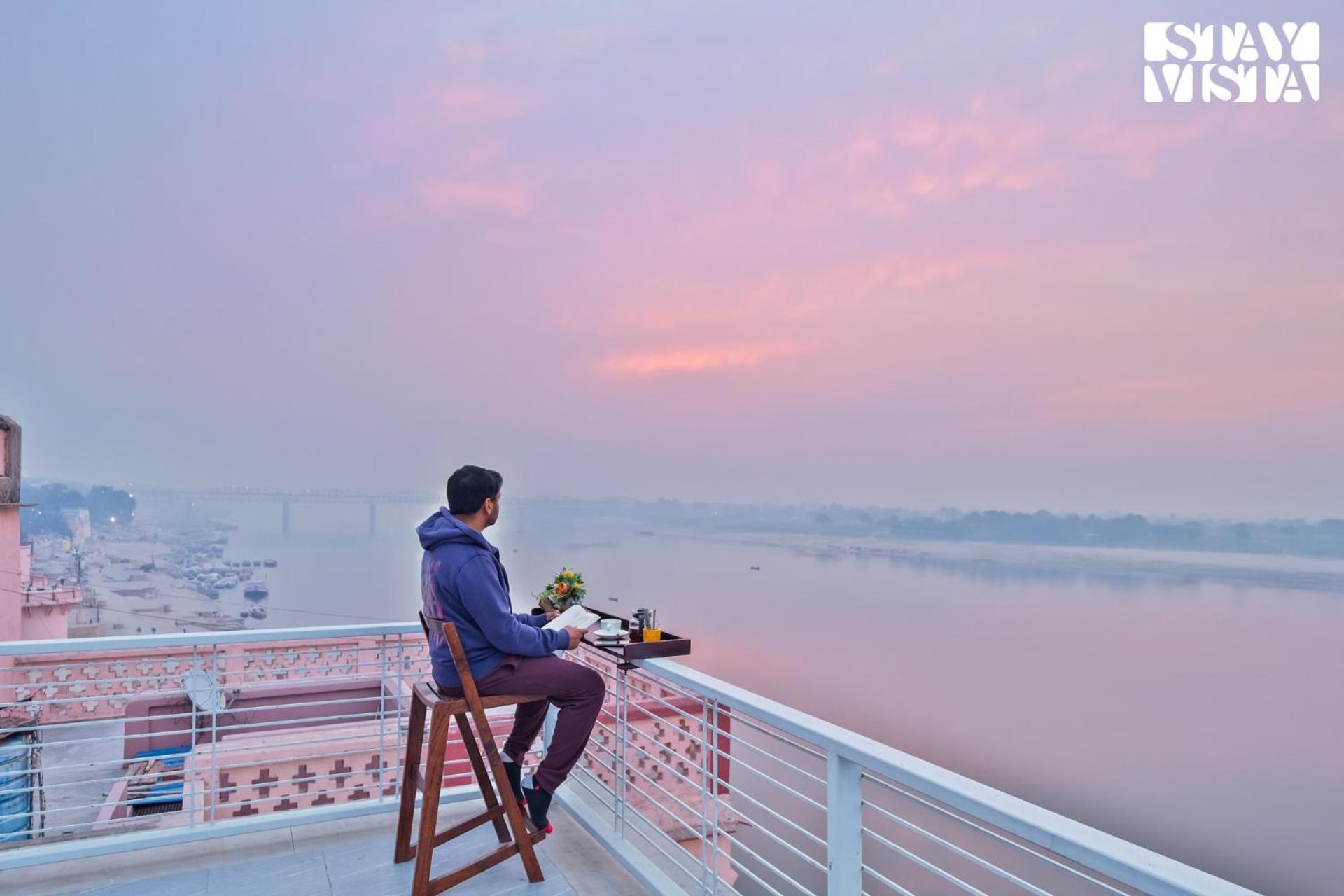 Stayvista At The Ganga House - Holy River Villa *